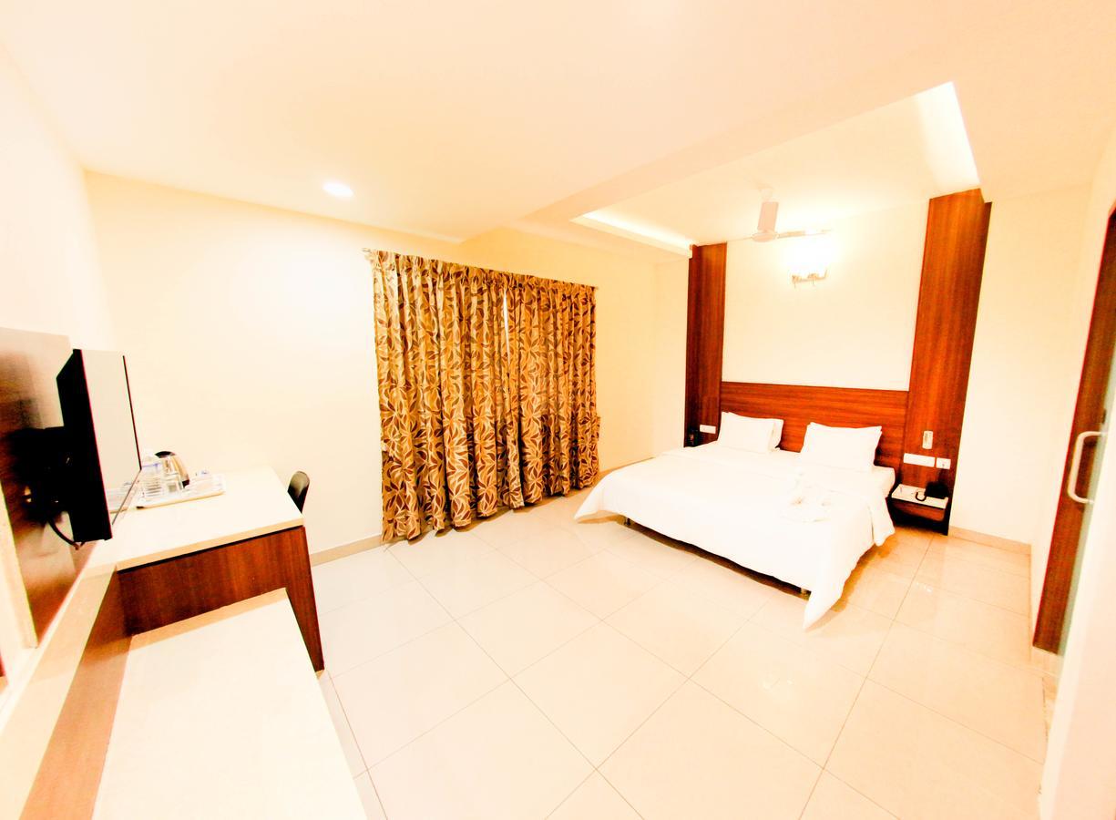 Rathna Residency Hotell Salem Exteriör bild